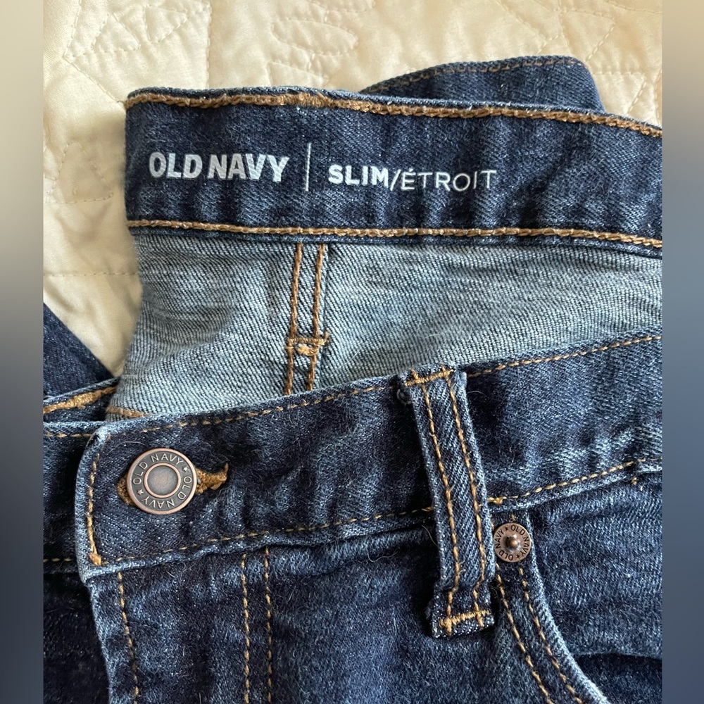 *2/$22* Dark wash Old Navy Jeans - Picture 2 of 3
